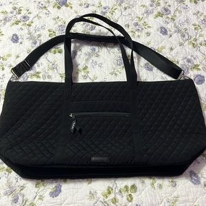 NWOT Vera Bradley Black and Rose Overnight Travel Tote